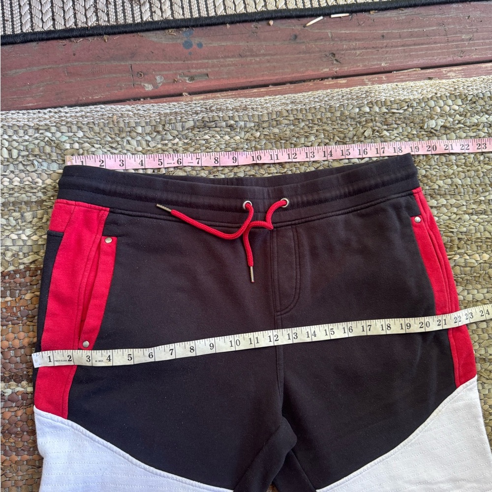 Guess Red and Black Colorblock Abstract Jogger Pants - Picture 5 of 10